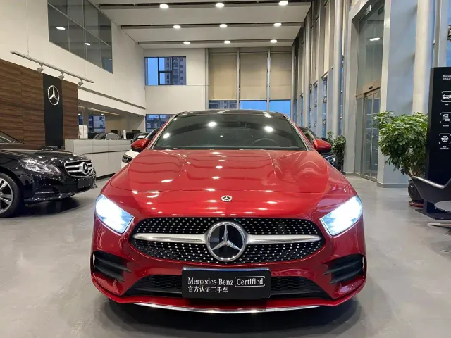 Mercedes-Benz A-Class — Фото автомобиля 2