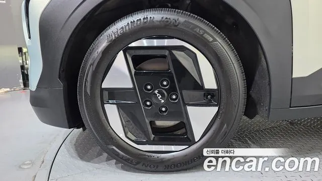 Kia EV3 — Фото автомобиля 5