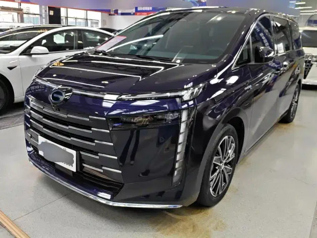 Фотография автомобиля — GAC Trumpchi E8
