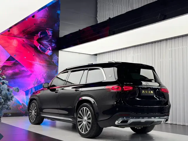 Mercedes-Benz GLS-Class — Фото автомобиля 14