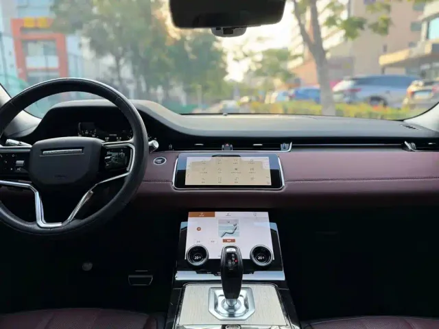 Land Rover Range Rover Evoque — Фото автомобиля 8