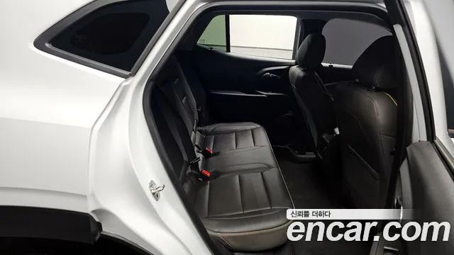 ChevroletGMDaewoo Trax Trax Кроссовер — Фото автомобиля 11