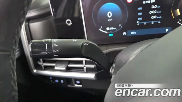 Hyundai Santa Fe MX5 — Фото автомобиля 28