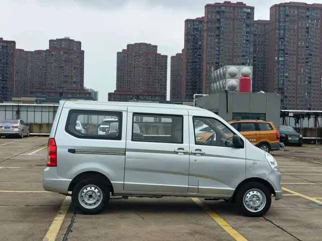 Wuling Rongguang S — Фото автомобиля 8