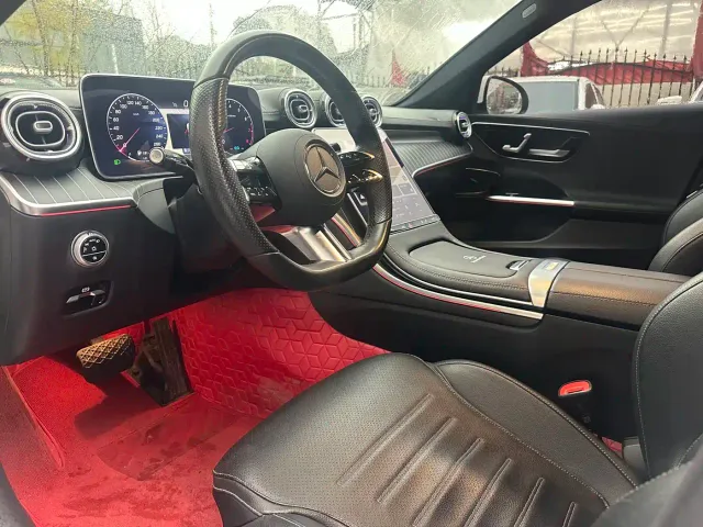 Mercedes-Benz C-Class — Фото автомобиля 10
