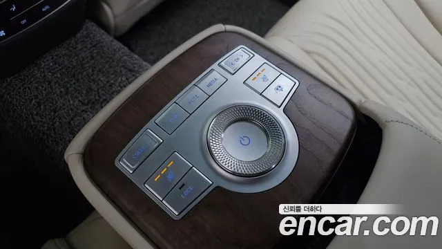 Genesis G80 RG3 — Фото автомобиля 24