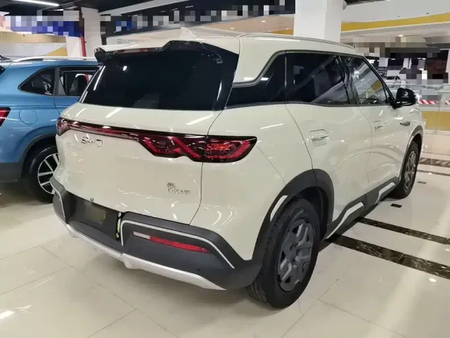 BYD Yuan UP — Фото автомобиля 6