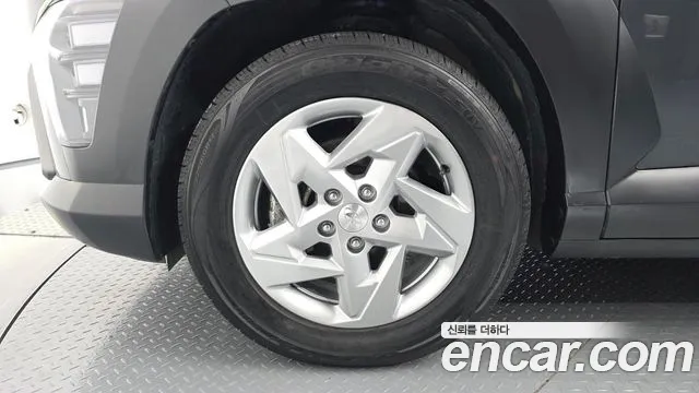 Hyundai Kona Kona Гибрид (SX2) Premium — Фото автомобиля 5