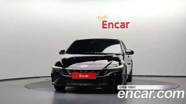 Hyundai Avante CN7 — Фото автомобиля 3
