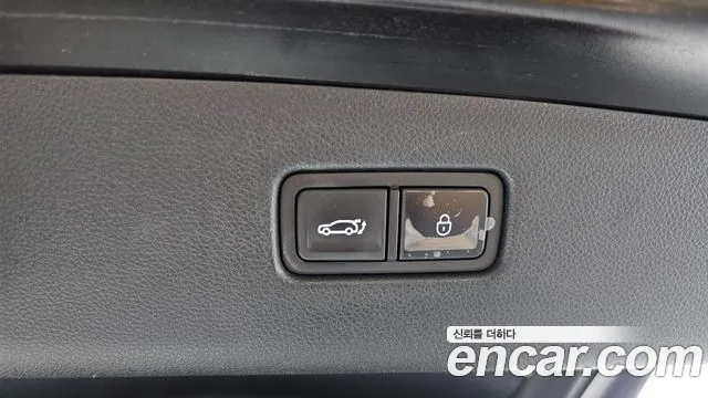 Genesis GV70 2.5T Бензин 2WD — Фото автомобиля 26
