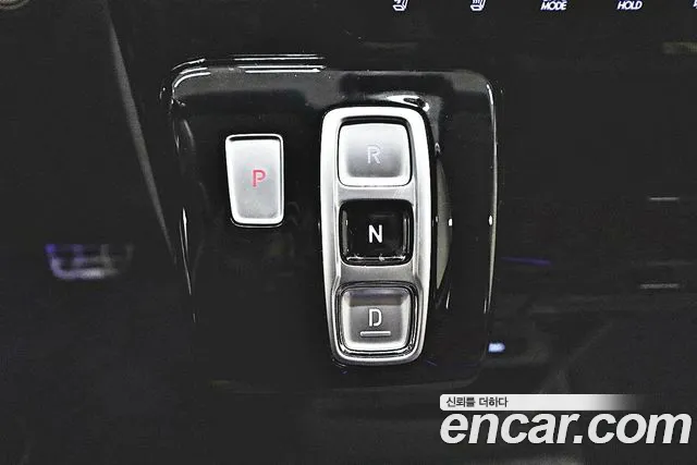 Hyundai Staria Staria 4WD Lounge 9 мест — Фото автомобиля 9