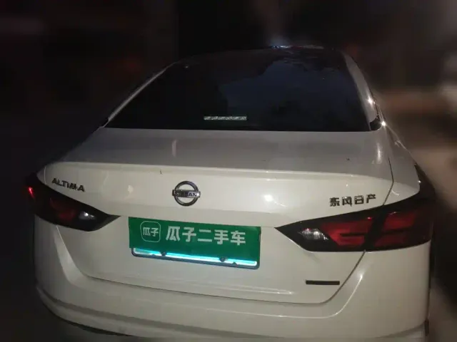 Nissan Teana — Фото автомобиля 5