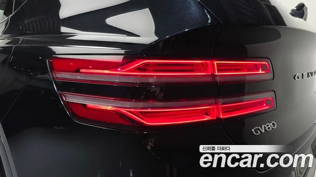 Genesis GV80 — Фото автомобиля 8