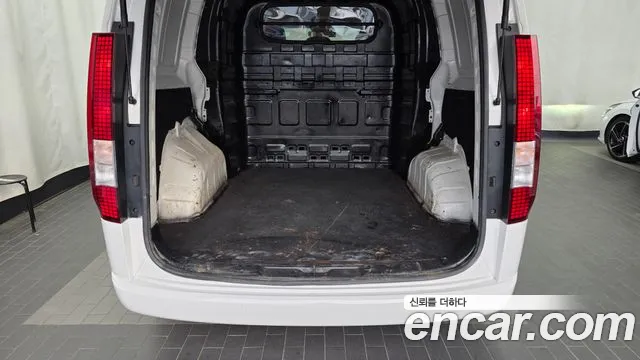 Hyundai Staria Staria Карго 5 мест — Фото автомобиля 20
