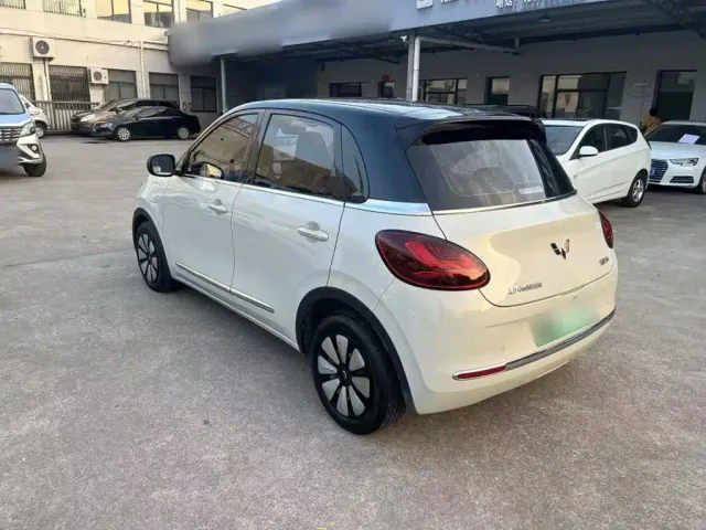 Wuling Bingo — Фото автомобиля 8