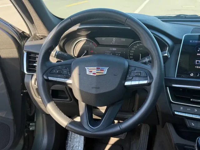 Cadillac CT5 — Фото автомобиля 10