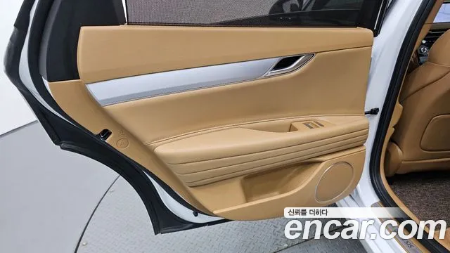 Genesis G80 Бензин 2.5 турбо 2WD — Фото автомобиля 23