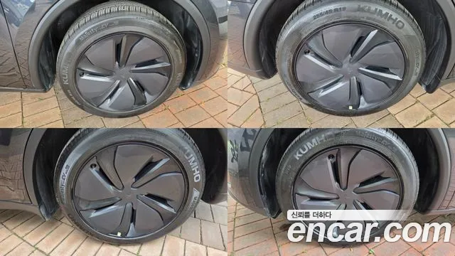 Tesla Model Y — Фото автомобиля 19