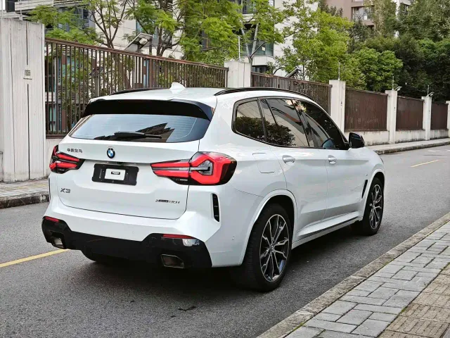 BMW X3 — Фото автомобиля 7