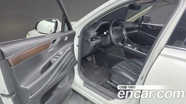Genesis GV80 — Фото автомобиля 15