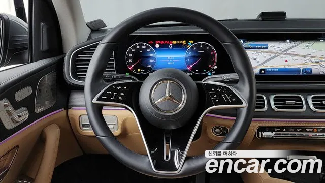 Mercedes-Benz GLE-Class — Фото автомобиля 12
