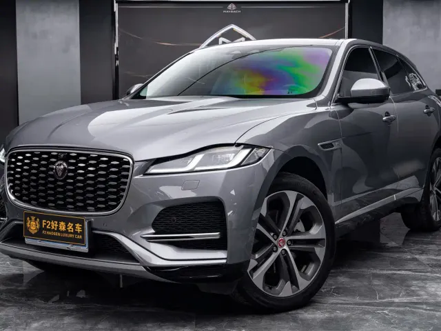 Фотография автомобиля — Jaguar F-Pace