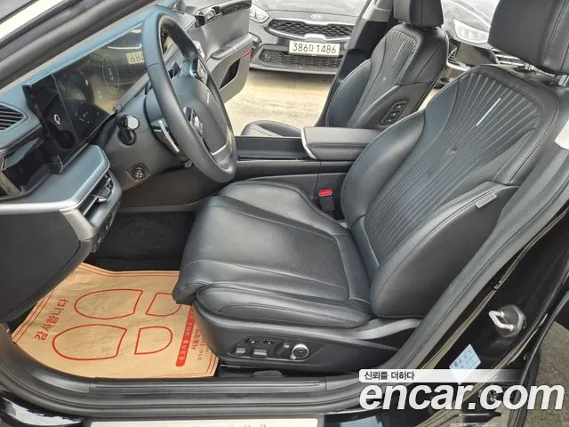Hyundai Grandeur Grandeur (GN7) 2.5 Бензин 2WD — Фото автомобиля 9