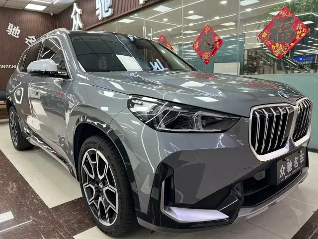 BMW X1 — Фото автомобиля 3