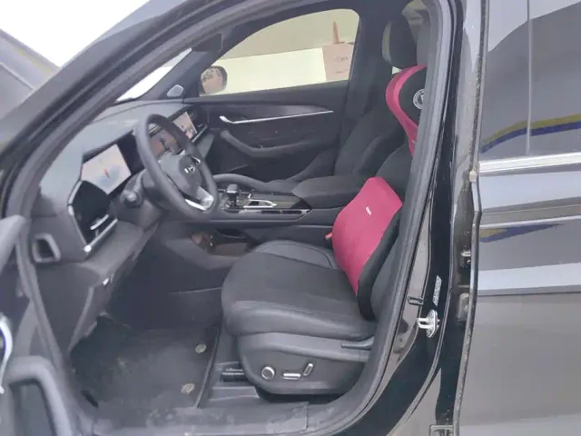 Geely Xingyue L — Фото автомобиля 9
