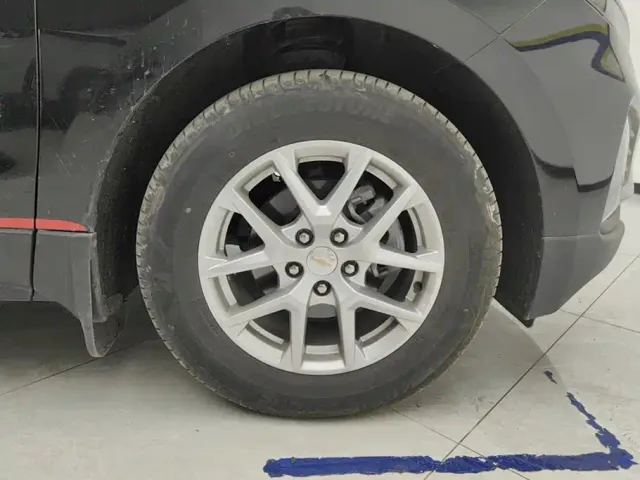 Chevrolet Equinox — Фото автомобиля 6