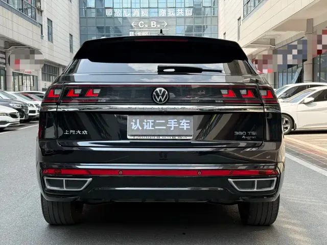 Volkswagen Teramont — Фото автомобиля 5