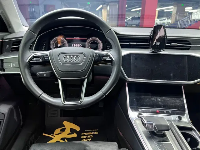Audi A6L — Фото автомобиля 10