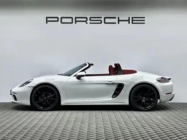 Porsche 718 — Фото автомобиля 4