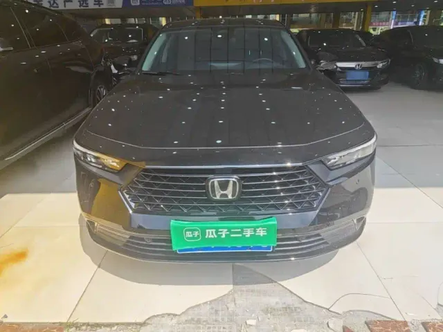 Honda Accord — Фото автомобиля 2
