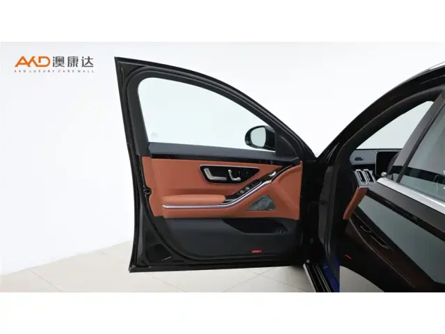 Mercedes-Benz S-Class — Фото автомобиля 10