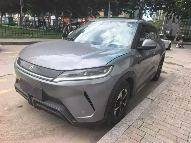 Фотография автомобиля — BYD Yuan UP