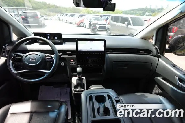Hyundai Staria Staria Tourer 9 мест — Фото автомобиля 6