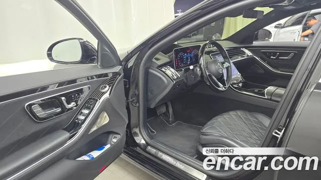 Mercedes-Benz S-Class — Фото автомобиля 8