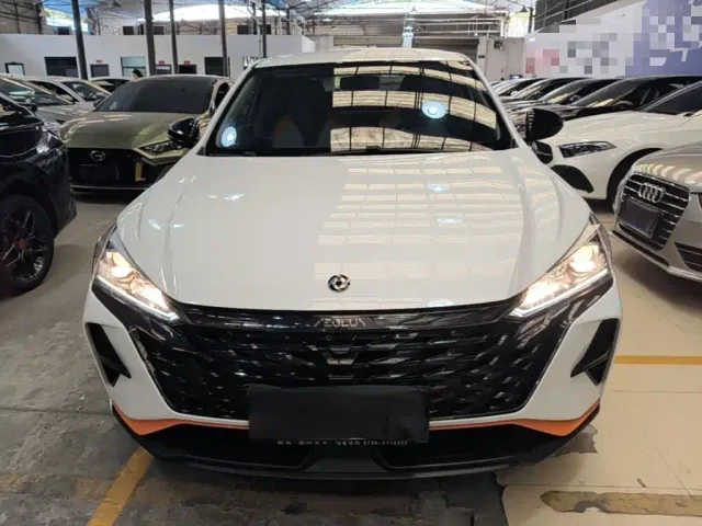 Dongfeng Aeolus Yixuan 2023 Mach Edition 1.5L Automatic Chase Edition — Фото автомобиля 2
