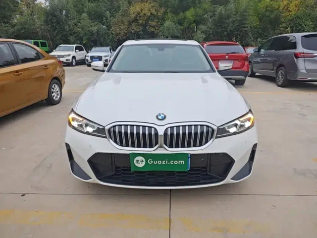 BMW 3 Series — Фото автомобиля 2