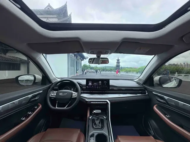 Geely Vision X6 — Фото автомобиля 18