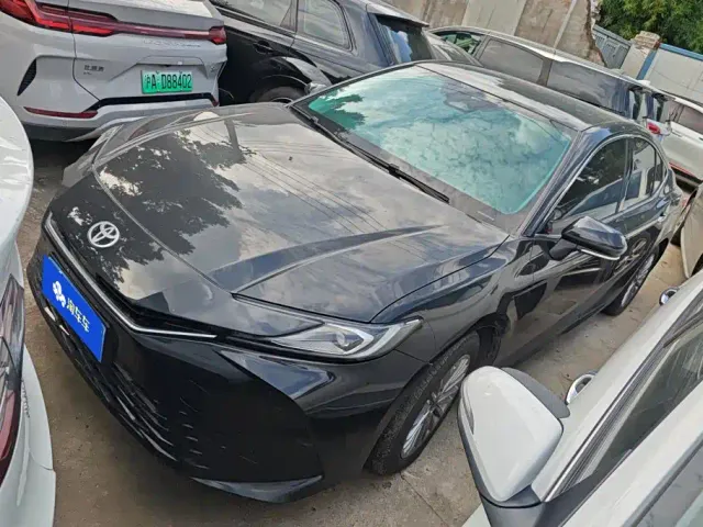 Фотография автомобиля — Toyota Camry