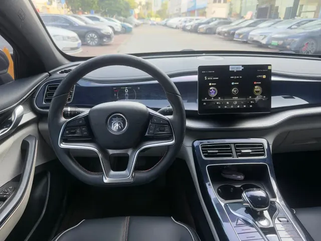 BYD Qin PLUS — Фото автомобиля 7
