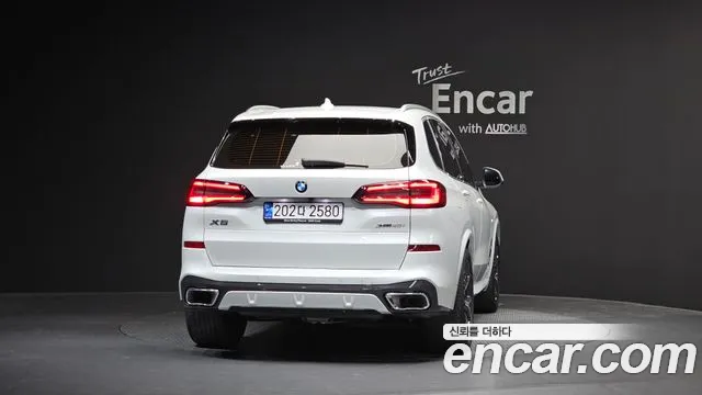 BMW X5 xDrive 40i M Sport — Фото автомобиля 4