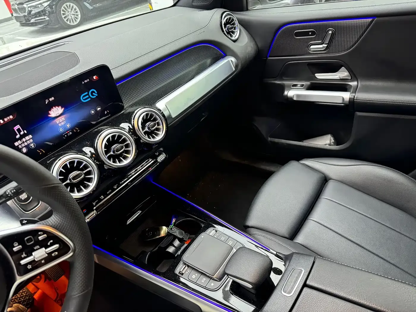 Mercedes-Benz Mercedes-Benz EQB 2023 EQB 260 — Фото автомобиля 10