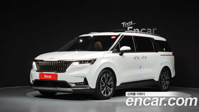 Фотография автомобиля — Kia Carnival Generation 4