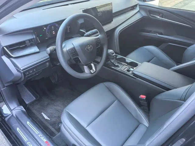 Toyota Camry — Фото автомобиля 19