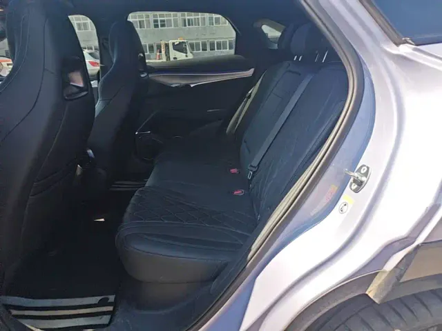 BYD Sealion 07 EV — Фото автомобиля 16