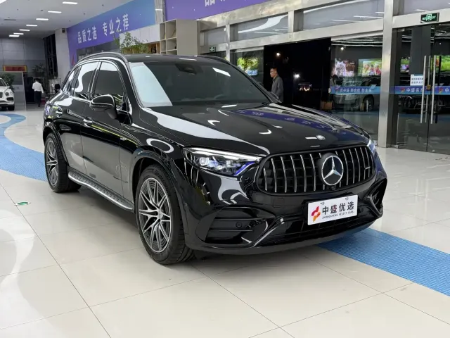 Mercedes-Benz Mercedes-Benz GLC AMG 2024 AMG GLC 43 4MATIC — Фото автомобиля 3