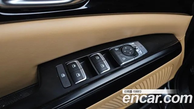 Kia Carnival Generation 4 — Фото автомобиля 16